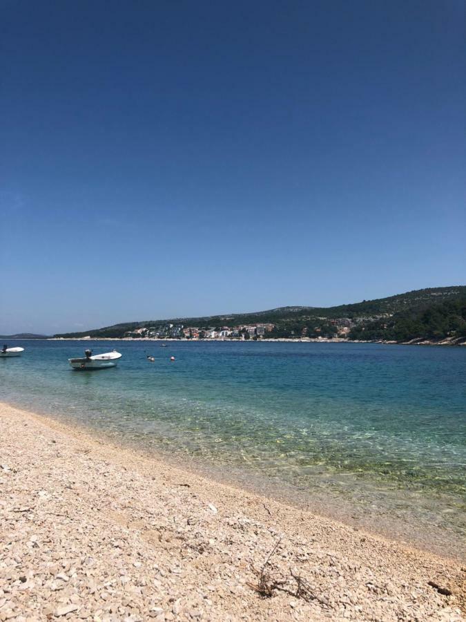 Maneni Villa Рогозница Екстериор снимка
